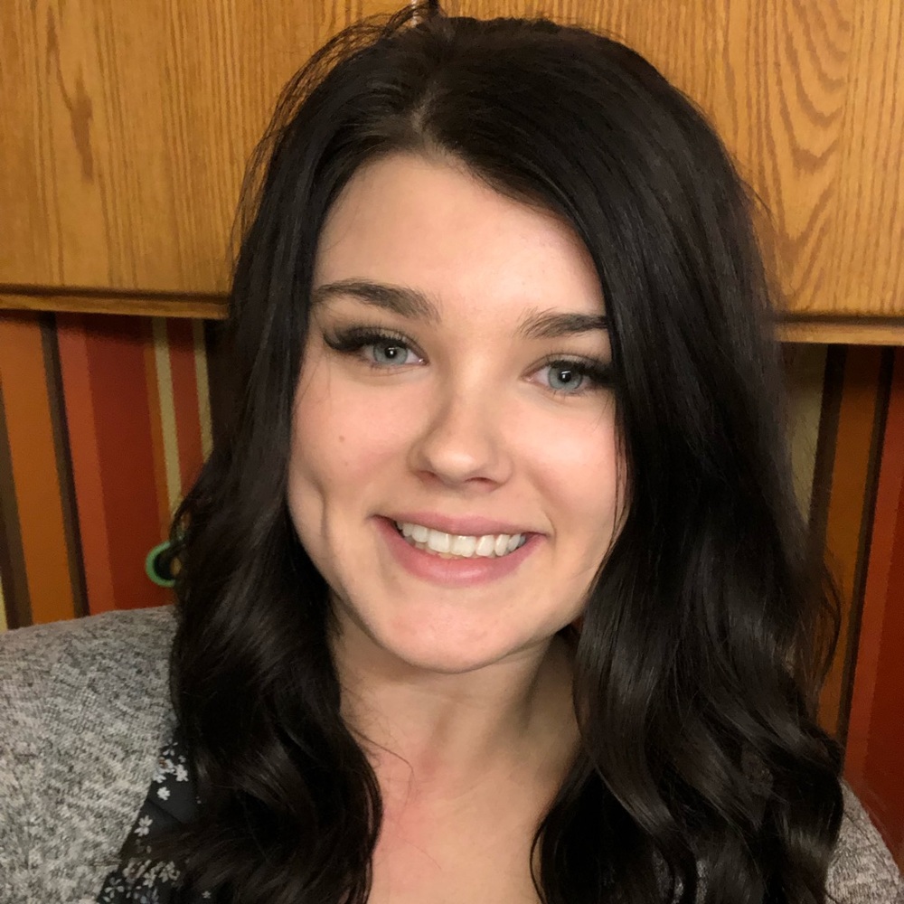 Meet your Posher, Tayler